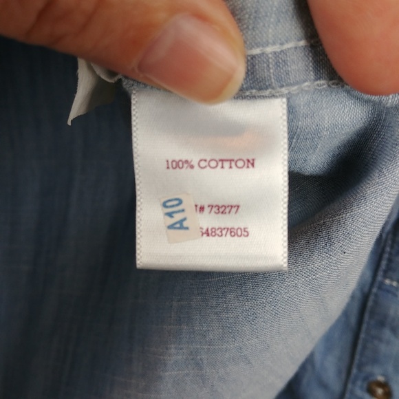 NWT Chambray Top Perfect Shirt Denim Button-Down - Picture 6 of 8